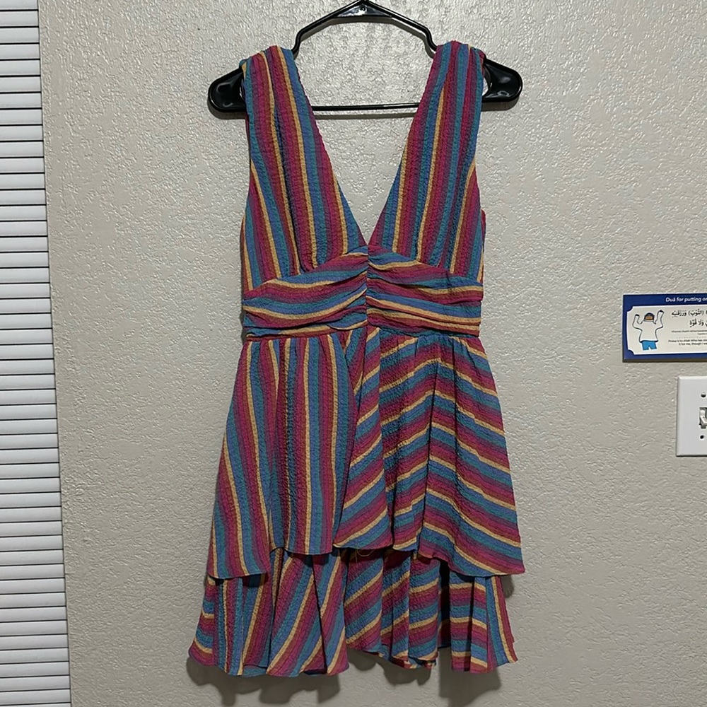 Blue blush, sz small, multi colored dress